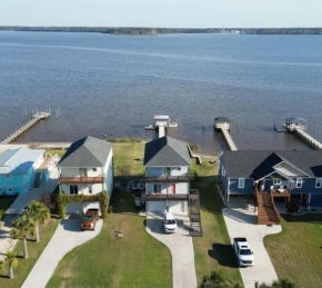 Welcome to Chad Landing! Riverfront getaway
